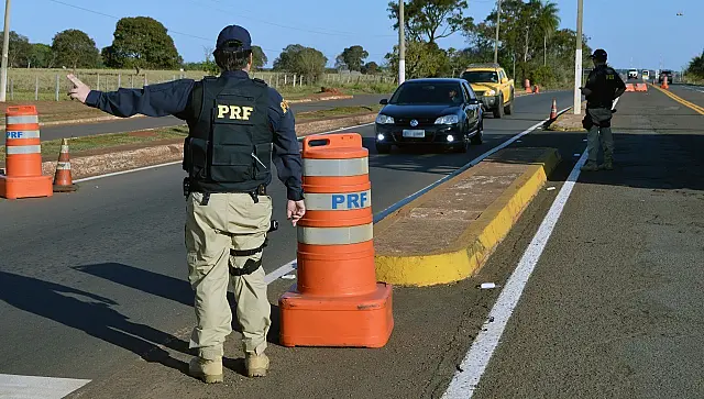 PRF realiza Operação Proclamação da República 2018 no feriado prolongado