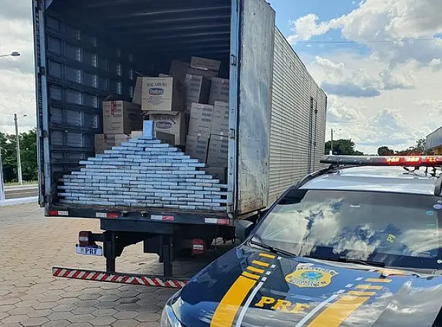 Homem é preso com 162 kg de cloridrato de cocaína