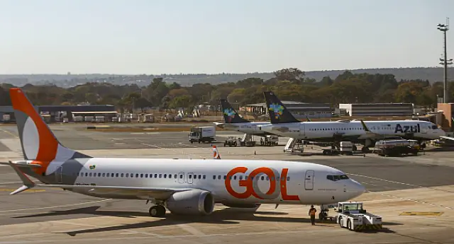 Cade dá 30 dias para Gol e Azul detalharem acordo de cooperação
