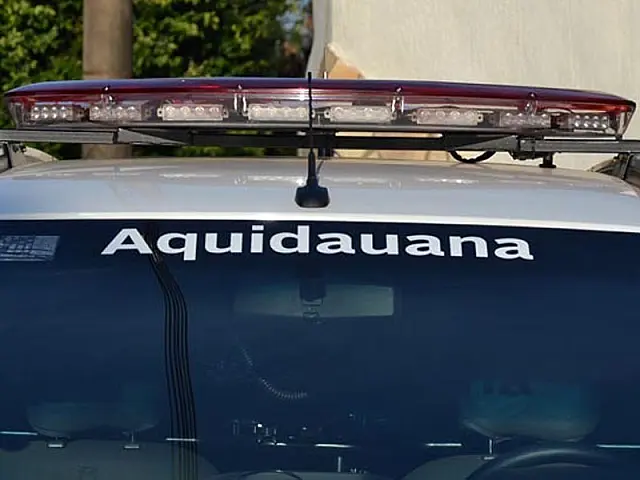 Durante churrasco de Natal, homem esfaqueia dois irmãos após desentendimento