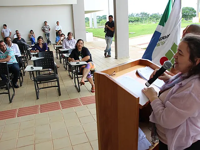 IFMS inaugura oficialmente campus de Aquidauana e certifica estudantes