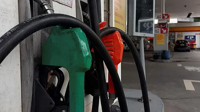 AGU pede investigação por possível cartel em preços de combustíveis