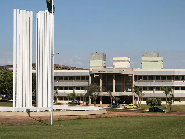 UFMS oferece 2.957 vagas de cursos para portadores de diplomas
