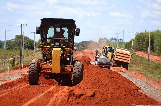 Governo inicia pavimentação para acesso à Usina Neomille