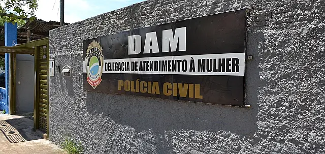 Menina de 7 anos é abusada por vizinho que a chamou para pegar erva de tereré