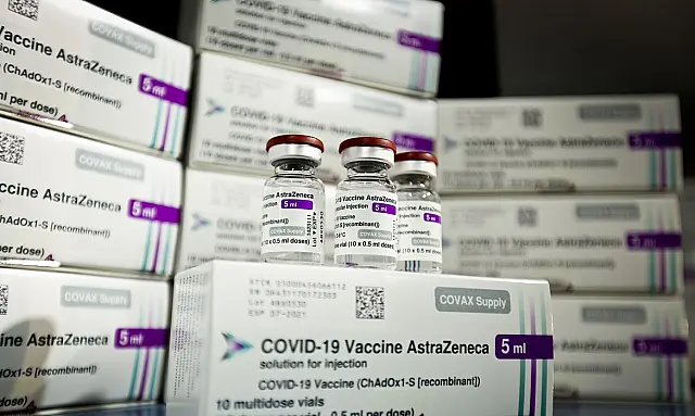 Fiocruz entrega lote com 2,9 milhões de doses da vacina Astrazeneca