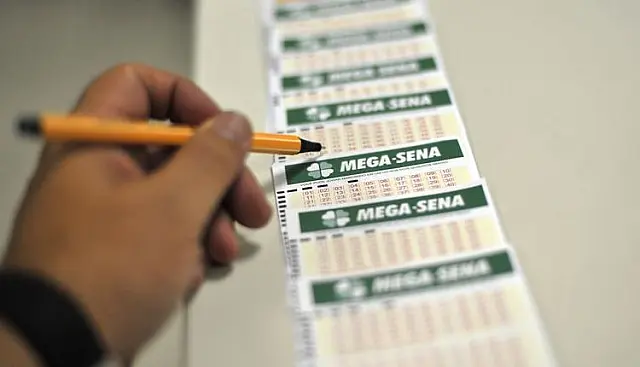 Mega-Sena pode pagar R$ 6,5 milhões na quarta-feira