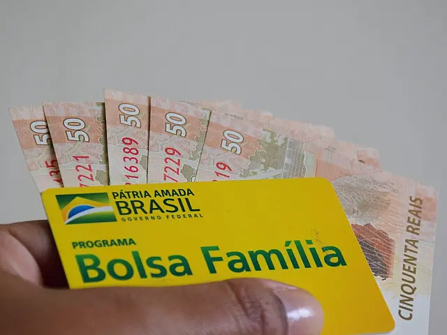 Primeira parcela do Bolsa Família e Auxílio Gás será paga na quarta-feira