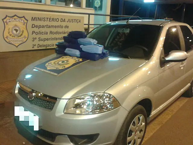 Homem é preso transportando cocaína na BR-163