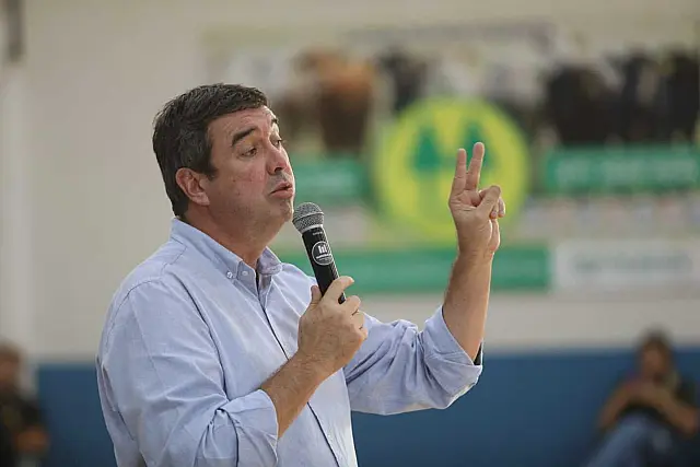 Riedel afirma que 'agropecuária e meio ambiente podem andar juntos'