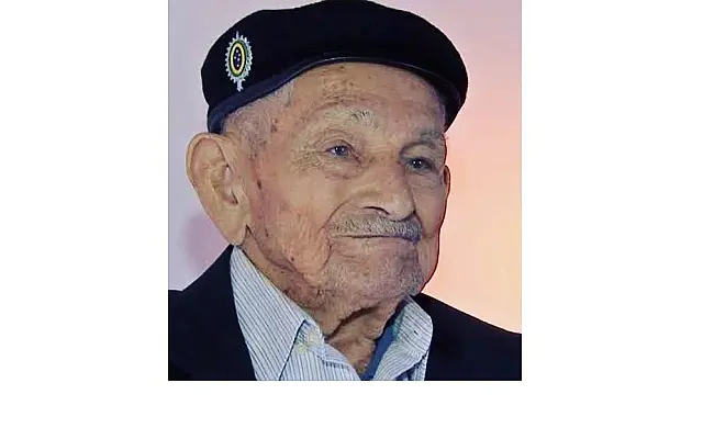 Tenente André Ragalzi completa 99 anos e recebe homenagem do 9°BE Cmb