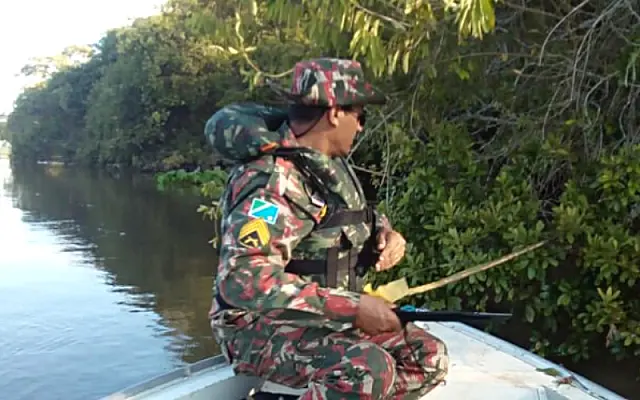 Feriadão tem apreensão de pescado em acampamento ilegal