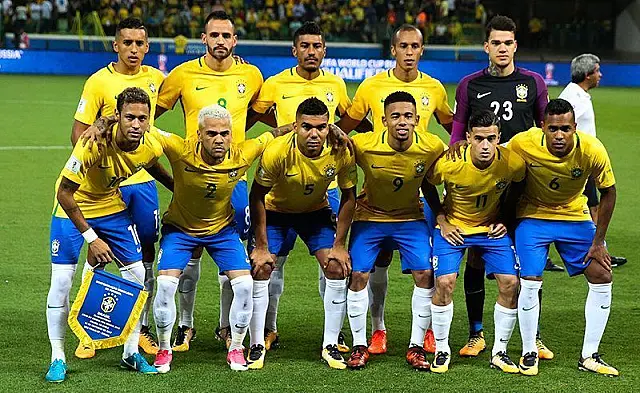 Governo define expediente de 49 mil servidores em dias de jogos do Brasil