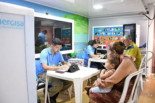 Ação da Energisa em Aquidauana exibe filme e cadastra moradores no Tarifa Social