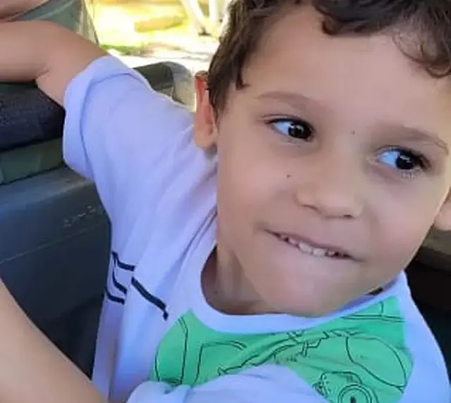 Bernardo chegou a creche imitando coelhinho horas antes de ataque, lembra pai