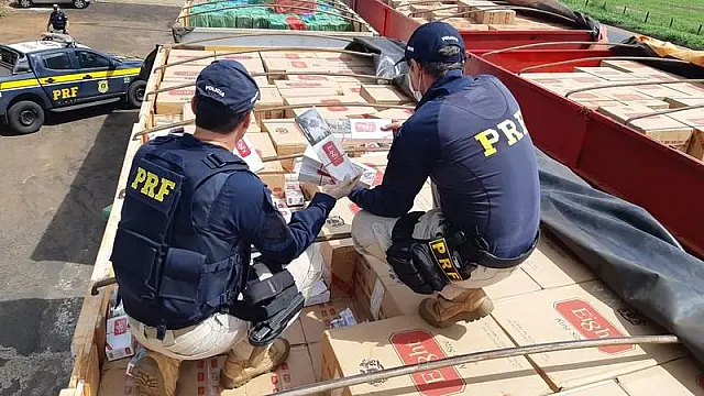 Caminhoneiros presos com cigarros contrabandeados saíram de Aquidauana
