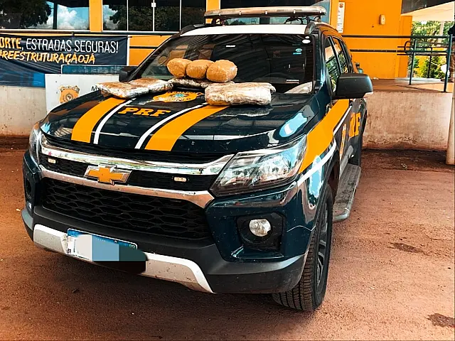 PRf apreende 7,6 kg de skunk em carro na BR-262 de Miranda
