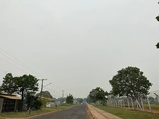 Fumaça das queimadas no Pantanal encobre Aquidauana