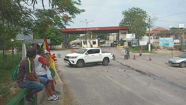 Em manifestação, indígenas fecham quatro pontos da rodovia Bioceânica