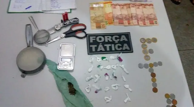 Boca de fumo é desmantelada em Corumbá após abordagem na madrugada