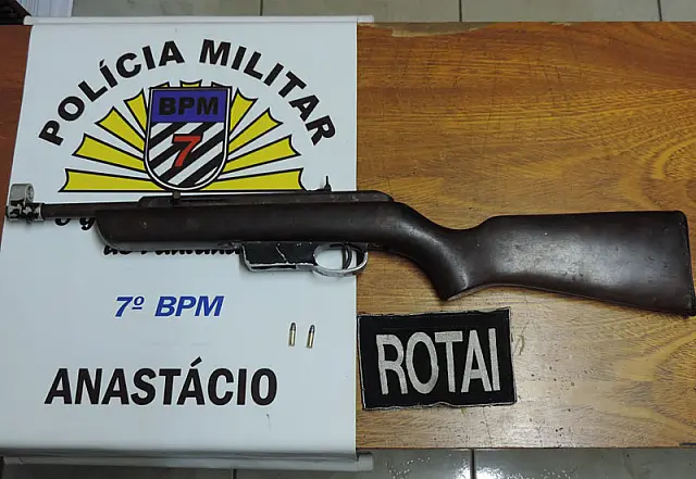 Rotai do 7º BPM apreende espingarda e munições em chácara