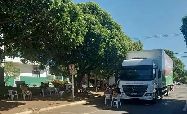 Unidade móvel do Hospital do Amor faz atendimentos em Bonito