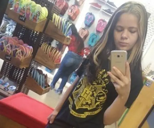 Jovem sai para fazer rescisão de contrato de trabalho e desaparece
