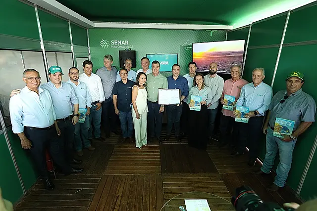 Sistema Famasul entrega ao governador documento com demandas para fortalecer o agro de MS