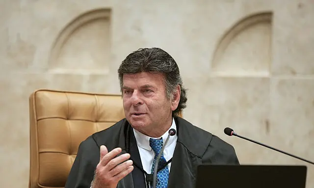Presidente do STF defende liberdade de imprensa e combate às fake news