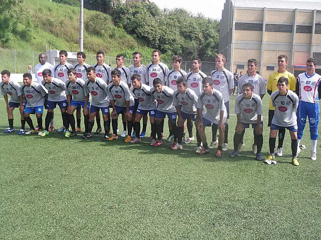 Azulão faz amistoso contra o São Paulo nesta quinta-feira