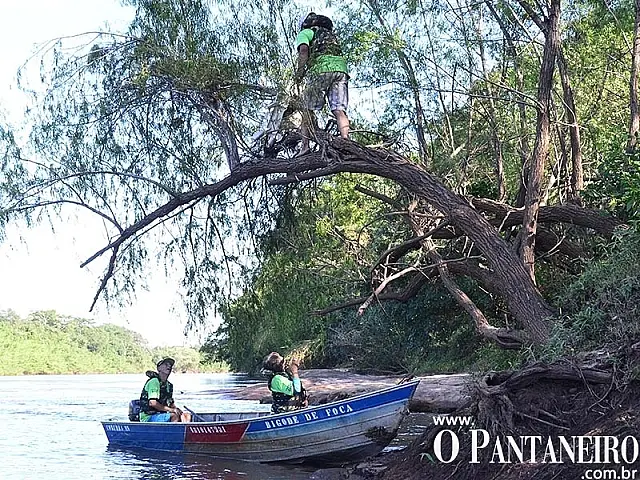 Pescadores de Anastácio promovem evento para limpeza do Rio Aquidauana