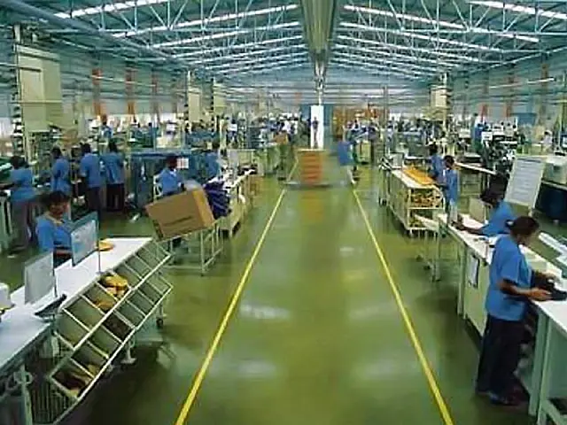 Produção industrial volta a cair em junho, mostra IBGE