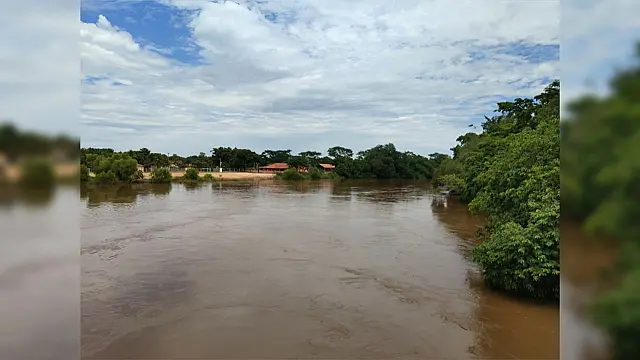 Apesar da previsão marcar mais chuvas para a região, rio Aquidauana continua baixando