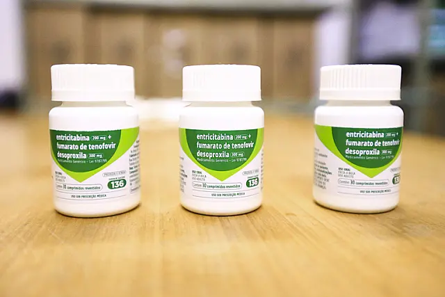 Estudo mostra viabilidade de medicamento no combate ao HIV