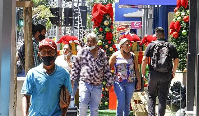 Governo paga 13º salário dos servidores estaduais
