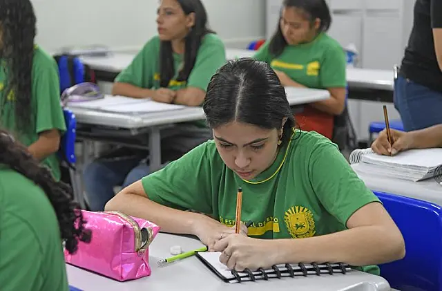 Quarta parcela do Pé-de-Meia começa a ser paga hoje