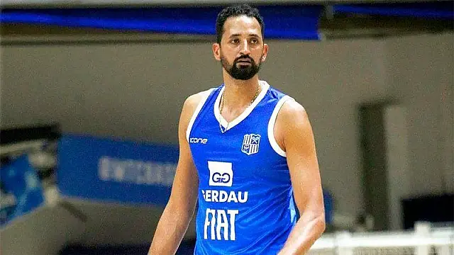 Minas suspende jogador por postagem homofóbica
