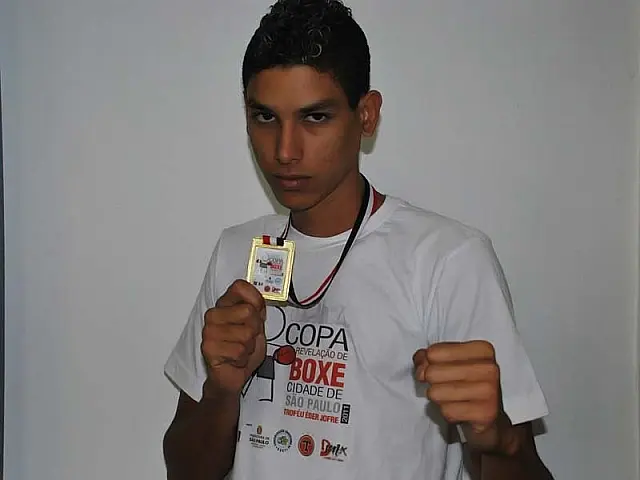 Jovem representa Aquidauana no Campeonato Estadual de Boxe
