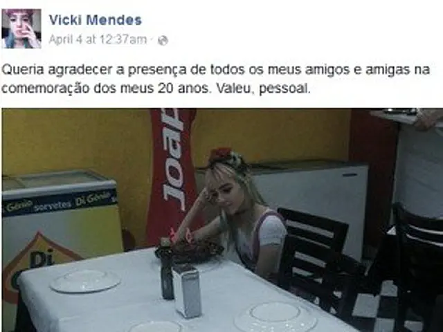 Foto de jovem 'sem amigos' em festa surpresa viraliza na web: 'Foi indireta'