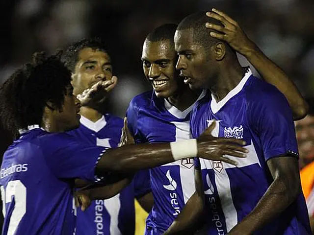 Vasco vence a primeira na Libertadores; confira resultados desta terça-feira