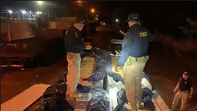 Caminhão é apreendido com 2,4 toneladas de maconha em Sidrolândia