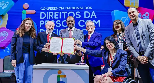 Governo cria sistema de emissão de carteira nacional da pessoa com TEA