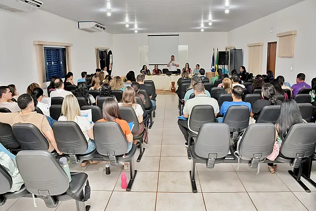 Aquidauana realiza oficina sobre arboviroses para profissionais de saúde indígena