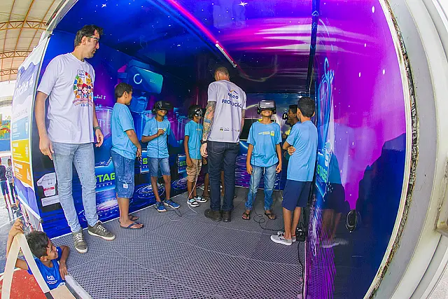 Escolas da REME recebem projeto Chapeuzinho Vermelho sobre desenvolvimento Sustentável