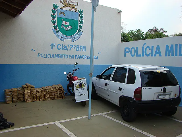 PM apreende mais de 200 quilos de maconha em Anastácio