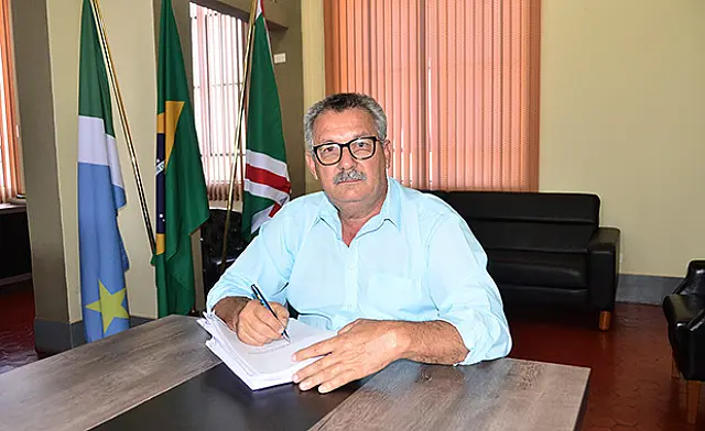 Prefeito Edson Moraes destaca prioridades e desafios da gestão municipal