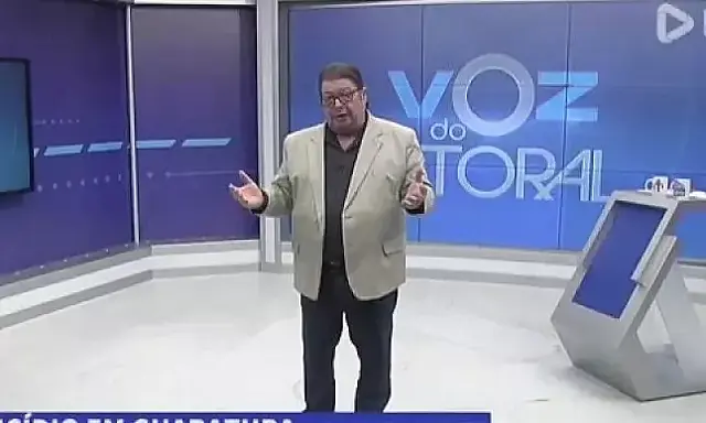 Apresentador de TV é afastado após dizer que mulher assediada 'dá liberdade'