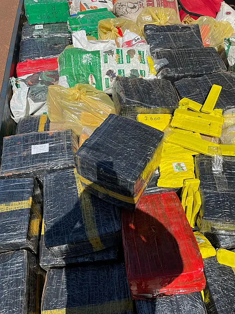 Polícia Civil incinera 2 toneladas de entorpecentes em Iguatemi