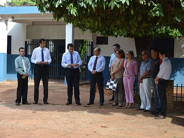 OAB/MS realiza desagravo em frente ao 7º BPM de Aquidauana