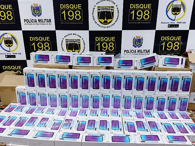 Polícia apreende carga com mais de R$ 300 mil em celulares